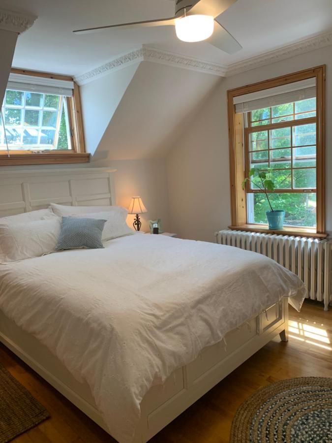 Manoir Alegria Bed and Breakfast Cowansville Buitenkant foto