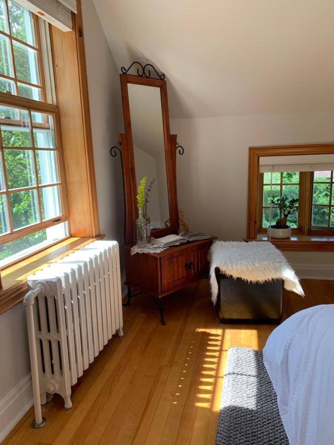 Manoir Alegria Bed and Breakfast Cowansville Buitenkant foto