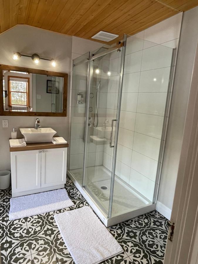 Manoir Alegria Bed and Breakfast Cowansville Buitenkant foto